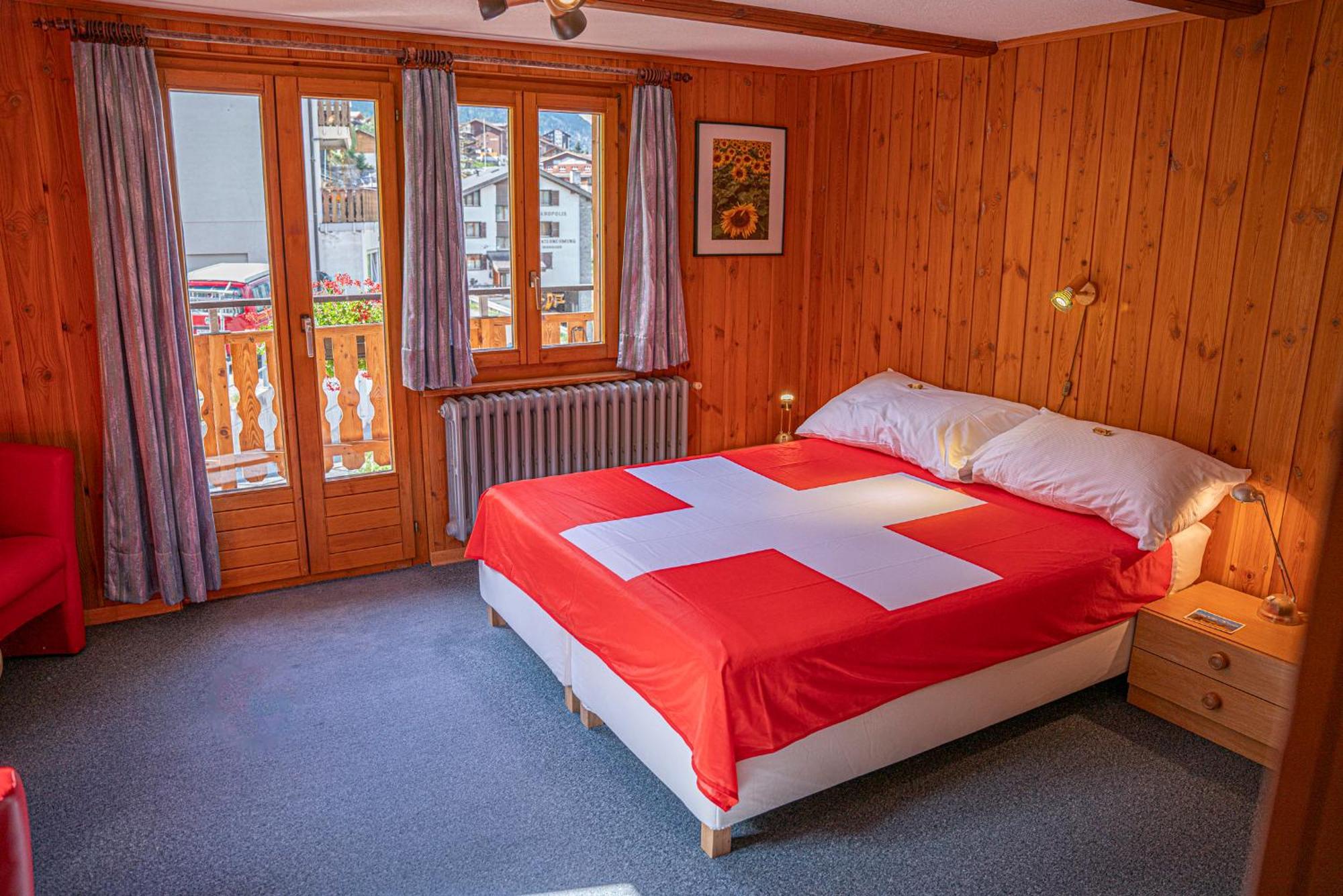 Alte Bock 2.0 Bed & Breakfast Grachen Exterior photo