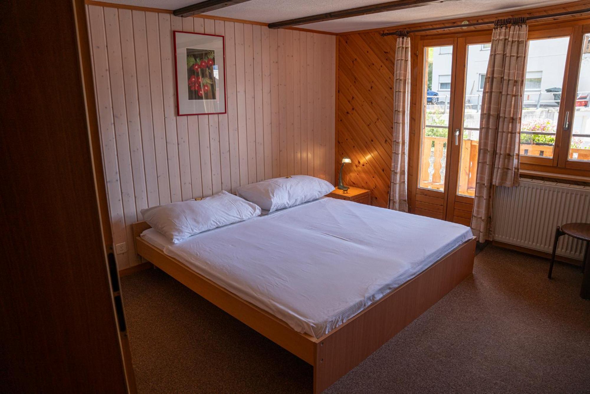 Alte Bock 2.0 Bed & Breakfast Grachen Exterior photo