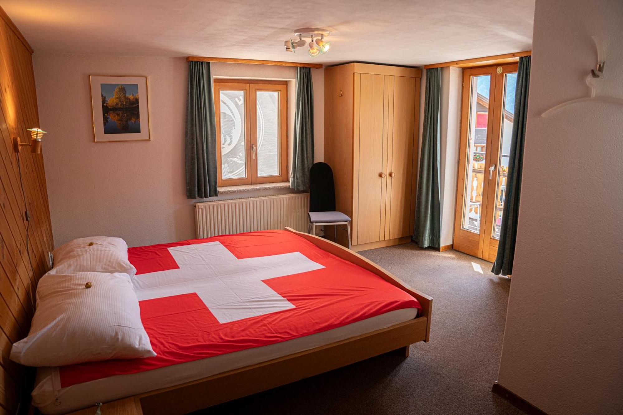 Alte Bock 2.0 Bed & Breakfast Grachen Exterior photo